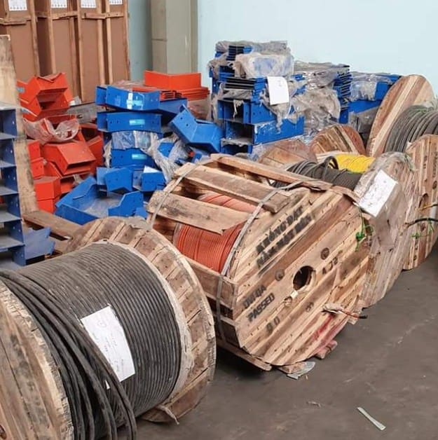 thu mua phế liệu đồng Thu mua phế liệu đồng còn sót lại của những công trinh xây dựng