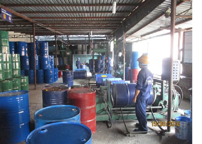Thu mua thùng phi cũ phế liệu Thu mua thùng phi phế liệu, thùng phi sắt, thùng phi nhựa giá cao